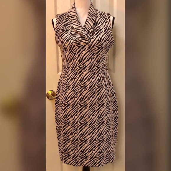 Calvin Klein Dresses & Skirts - Calvin Klein Sleeveless Dress